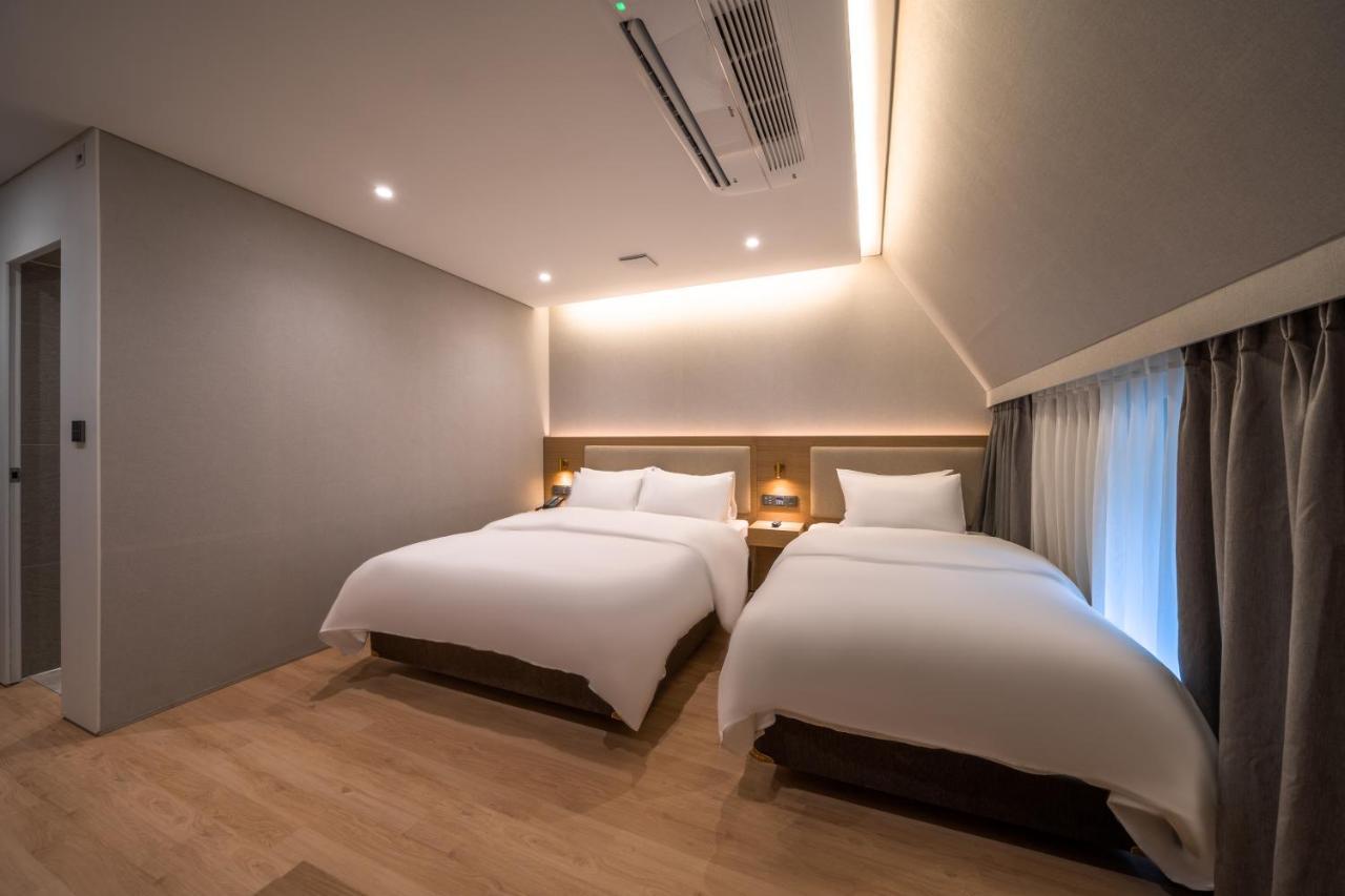 Comfort Inn Yeouido Seúl Exterior foto